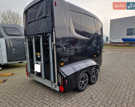 Черный Хумбаур Maximus, объемом двигателя 0 л и пробегом 17 тыс. км за 17750 $, фото 2 на Automoto.ua