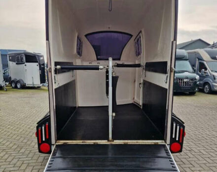 Черный Хумбаур Maximus, объемом двигателя 0 л и пробегом 17 тыс. км за 17750 $, фото 5 на Automoto.ua