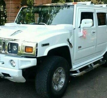 Білий Хаммер Н2, об'ємом двигуна 6 л та пробігом 40 тис. км за 43000 $, фото 1 на Automoto.ua