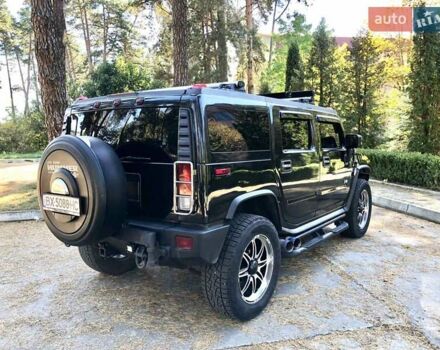 Черный Хаммер Н2, объемом двигателя 6 л и пробегом 121 тыс. км за 35000 $, фото 9 на Automoto.ua