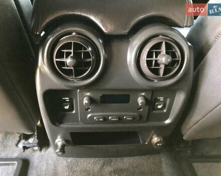 Черный Хаммер Н2, объемом двигателя 6 л и пробегом 121 тыс. км за 35000 $, фото 22 на Automoto.ua