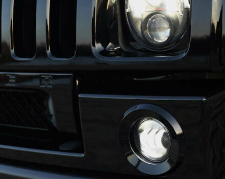 Чорний Хаммер Н2, об'ємом двигуна 6.2 л та пробігом 67 тис. км за 67000 $, фото 7 на Automoto.ua