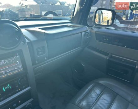 Серый Хаммер Н2, объемом двигателя 6 л и пробегом 200 тыс. км за 27777 $, фото 16 на Automoto.ua