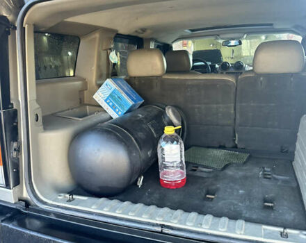 Серый Хаммер Н2, объемом двигателя 6 л и пробегом 200 тыс. км за 27777 $, фото 9 на Automoto.ua