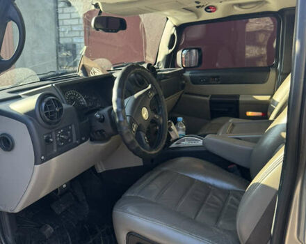 Серый Хаммер Н2, объемом двигателя 5.97 л и пробегом 346 тыс. км за 10999 $, фото 7 на Automoto.ua