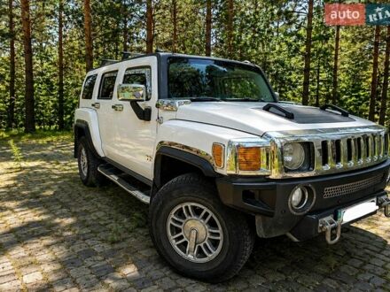 Білий Хаммер Н3, об'ємом двигуна 3.65 л та пробігом 217 тис. км за 21000 $, фото 1 на Automoto.ua