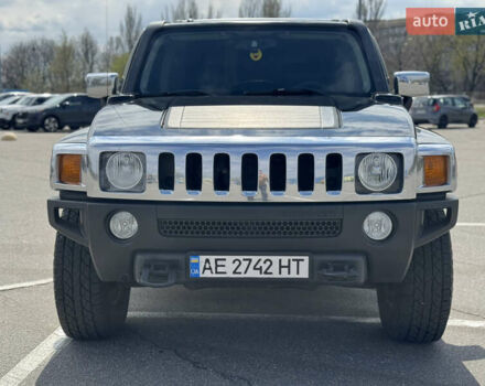 Чорний Хаммер Н3, об'ємом двигуна 3.5 л та пробігом 150 тис. км за 12000 $, фото 1 на Automoto.ua
