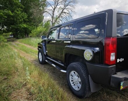Чорний Хаммер Н3, об'ємом двигуна 0 л та пробігом 272 тис. км за 8500 $, фото 5 на Automoto.ua