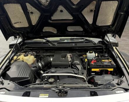 Хаммер Н3, объемом двигателя 3.5 л и пробегом 160 тыс. км за 18500 $, фото 7 на Automoto.ua