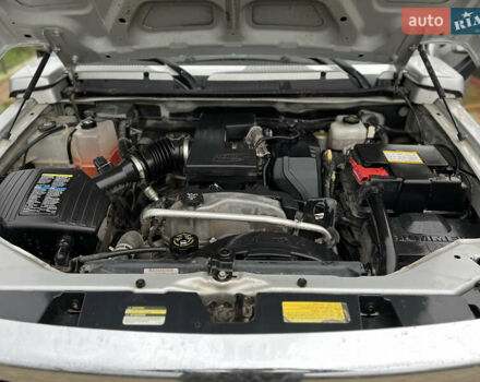 Сірий Хаммер Н3, об'ємом двигуна 3.65 л та пробігом 79 тис. км за 16899 $, фото 21 на Automoto.ua