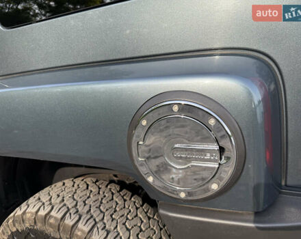 Синий Хаммер Н3, объемом двигателя 3.46 л и пробегом 109 тыс. км за 20000 $, фото 5 на Automoto.ua