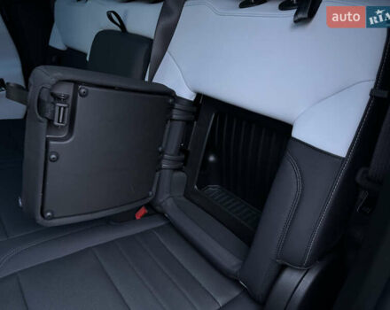 Белый Хаммер EV, объемом двигателя 0 л и пробегом 9 тыс. км за 130000 $, фото 44 на Automoto.ua