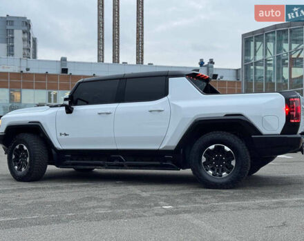 Білий Хаммер EV, об'ємом двигуна 0 л та пробігом 9 тис. км за 130000 $, фото 13 на Automoto.ua