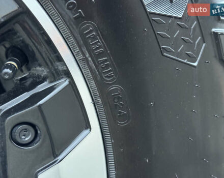 Белый Хаммер EV, объемом двигателя 0 л и пробегом 9 тыс. км за 130000 $, фото 26 на Automoto.ua