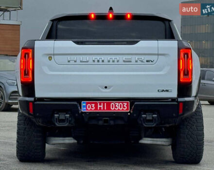Білий Хаммер EV, об'ємом двигуна 0 л та пробігом 9 тис. км за 130000 $, фото 10 на Automoto.ua
