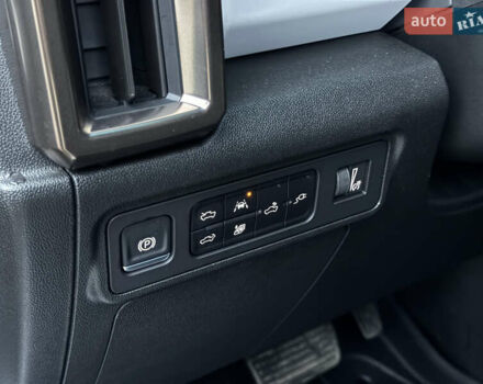 Белый Хаммер EV, объемом двигателя 0 л и пробегом 9 тыс. км за 130000 $, фото 33 на Automoto.ua