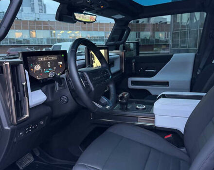 Білий Хаммер EV, об'ємом двигуна 0 л та пробігом 9 тис. км за 130000 $, фото 52 на Automoto.ua