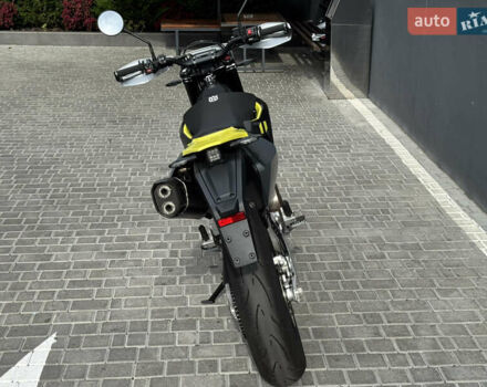 Хускварна 701 Supermoto, об'ємом двигуна 0.7 л та пробігом 1 тис. км за 11900 $, фото 12 на Automoto.ua