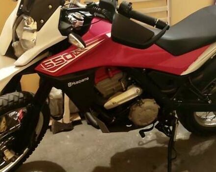 Красный Хускварна ТР, объемом двигателя 0.65 л и пробегом 15 тыс. км за 7000 $, фото 1 на Automoto.ua