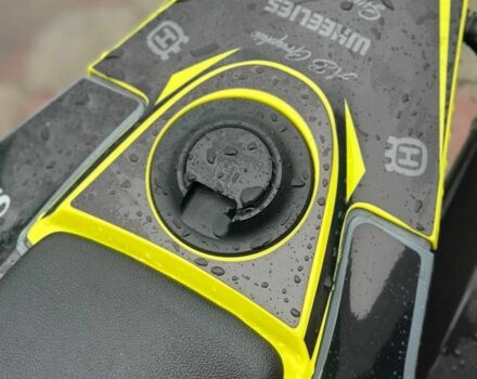 Хускварна Другая, объемом двигателя 0.7 л и пробегом 0 тыс. км за 11500 $, фото 3 на Automoto.ua