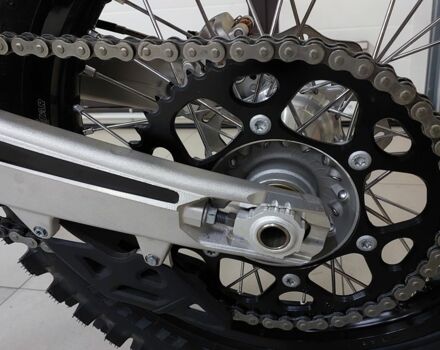 Хускварна Другая, объемом двигателя 0.35 л и пробегом 0 тыс. км за 8353 $, фото 7 на Automoto.ua