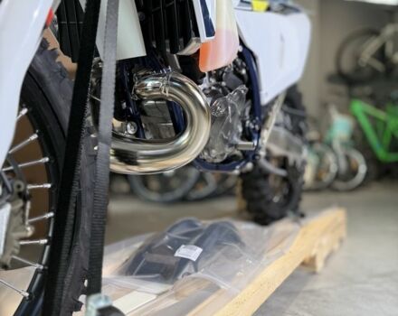 Хускварна Другая, объемом двигателя 0.25 л и пробегом 0 тыс. км за 11560 $, фото 8 на Automoto.ua