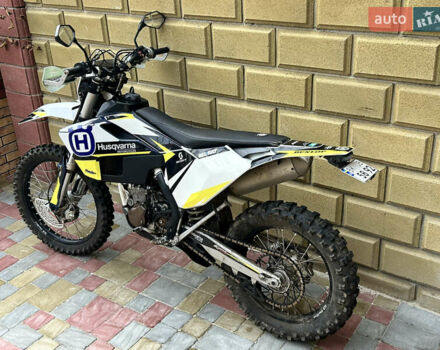 Белый Хускварна FE, объемом двигателя 0.51 л и пробегом 21 тыс. км за 6800 $, фото 3 на Automoto.ua