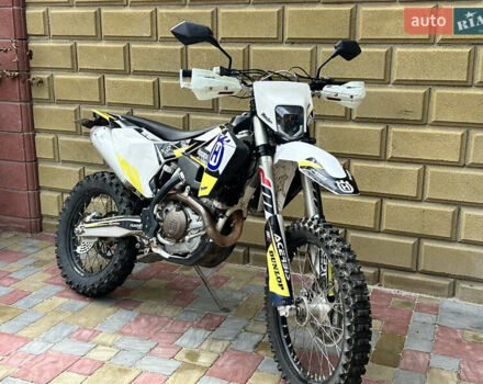 Белый Хускварна FE, объемом двигателя 0.51 л и пробегом 21 тыс. км за 6800 $, фото 1 на Automoto.ua