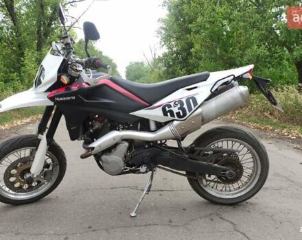 Хускварна SM 610 2010 в Першотравенске на Automoto.ua Черный Хускварна SM 610, объемом двигателя 0.6 л и пробегом 8 тыс. км за 5000 $, фото 17 на Automoto.ua