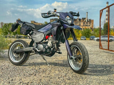 Хускварна SMR 630 2010 в Киеве на Automoto.ua Фиолетовый Хускварна SMR 630, объемом двигателя 0.63 л и пробегом 16 тыс. км за 6000 $, фото 1 на Automoto.ua