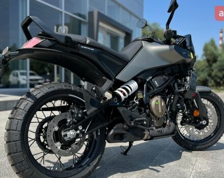 купити нове авто Хускварна Svartpilen 2024 року від офіційного дилера Дніпромотор Хускварна фото