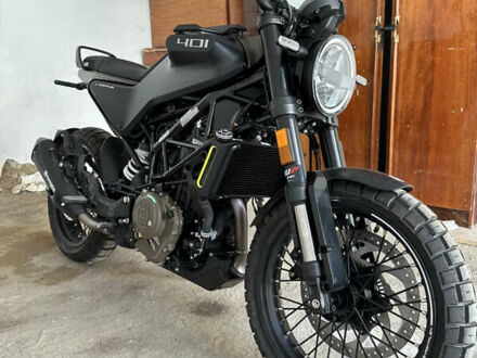 Хускварна Svartpilen 2023 в Тернополе на Automoto.ua Хускварна Svartpilen, объемом двигателя 0.4 л и пробегом 1 тыс. км за 6200 $, фото 1 на Automoto.ua