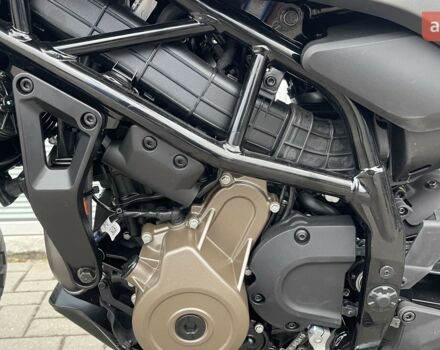 купить новое авто Хускварна Svartpilen 2024 года от официального дилера Сергій Хускварна фото