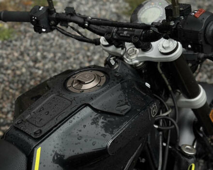 Хускварна Svartpilen 401, об'ємом двигуна 0.4 л та пробігом 30 тис. км за 4700 $, фото 4 на Automoto.ua