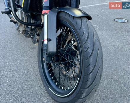 Серый Хускварна Svartpilen 401, объемом двигателя 0.4 л и пробегом 18 тыс. км за 4900 $, фото 7 на Automoto.ua