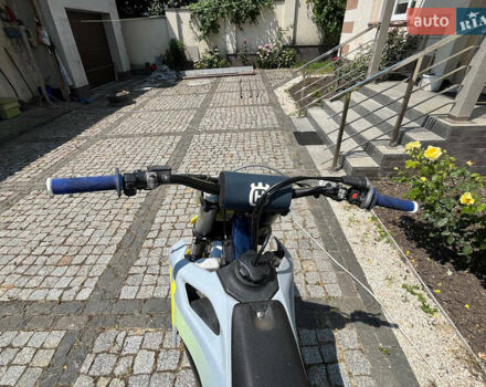 Білий Хускварна TC 125, об'ємом двигуна 0 л та пробігом 1 тис. км за 6550 $, фото 4 на Automoto.ua