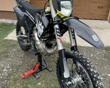 Черный Хускварна TE 300, объемом двигателя 0.3 л и пробегом 2 тыс. км за 8800 $, фото 2 на Automoto.ua