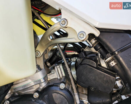 Белый Хускварна TX, объемом двигателя 0 л и пробегом 1 тыс. км за 7500 $, фото 9 на Automoto.ua