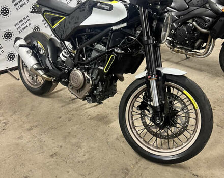 Хускварна Vitpilen, объемом двигателя 0.4 л и пробегом 8 тыс. км за 4500 $, фото 1 на Automoto.ua