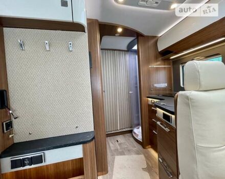 Хімер B-class 2024 у Києві на Automoto.ua Білий Хімер B-class, об'ємом двигуна 2 л та пробігом 1 тис. км за 162018 $, фото 15 на Automoto.ua