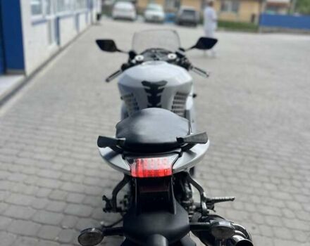 Белый Хьюсонг GT 250R, объемом двигателя 0.25 л и пробегом 15 тыс. км за 2290 $, фото 6 на Automoto.ua