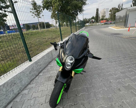 Чорний Хьюсонг GT 250R, об'ємом двигуна 0.25 л та пробігом 20 тис. км за 1600 $, фото 3 на Automoto.ua