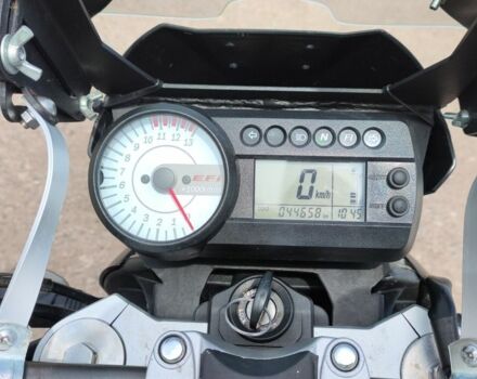Хьюсонг GT 250R, об'ємом двигуна 0.25 л та пробігом 0 тис. км за 2000 $, фото 6 на Automoto.ua