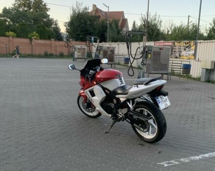 Хьюсонг GT 250R, объемом двигателя 0.25 л и пробегом 0 тыс. км за 2500 $, фото 1 на Automoto.ua