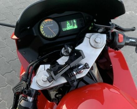 Хьюсонг GT 250R, объемом двигателя 0.25 л и пробегом 0 тыс. км за 2500 $, фото 2 на Automoto.ua