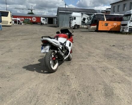 Хьюсонг GT 250R, объемом двигателя 0.25 л и пробегом 0 тыс. км за 2500 $, фото 11 на Automoto.ua