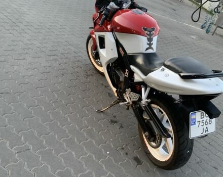 Хьюсонг GT 250R, объемом двигателя 0.25 л и пробегом 0 тыс. км за 2500 $, фото 6 на Automoto.ua