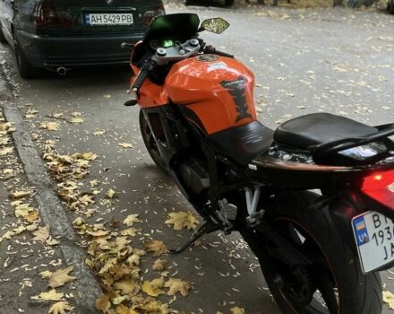 Хьюсонг GT 250R, об'ємом двигуна 0.25 л та пробігом 0 тис. км за 2400 $, фото 3 на Automoto.ua