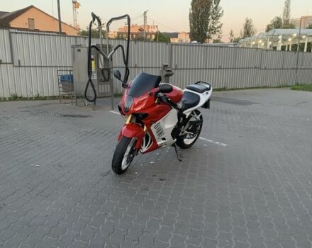 Хьюсонг GT 250R, объемом двигателя 0.25 л и пробегом 0 тыс. км за 2500 $, фото 7 на Automoto.ua