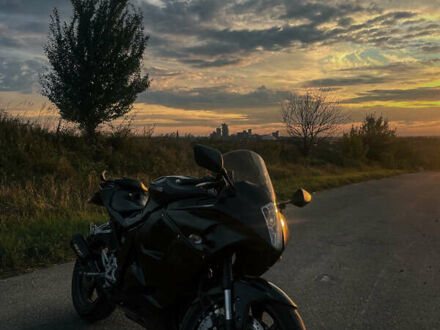 Хьюсонг GT 250R, объемом двигателя 0.25 л и пробегом 29 тыс. км за 2100 $, фото 1 на Automoto.ua